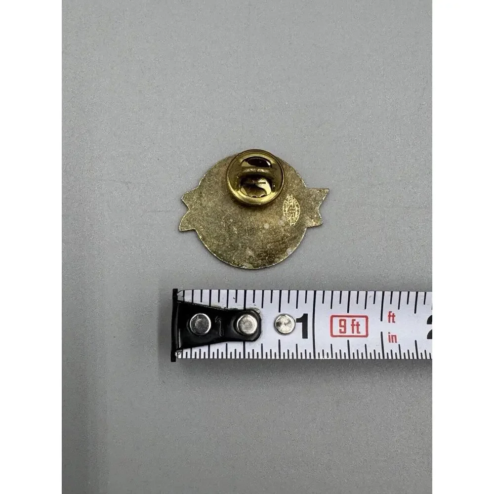 Vintage‎ Nashville TN International Country Music Fan Fair Lapel Pin
